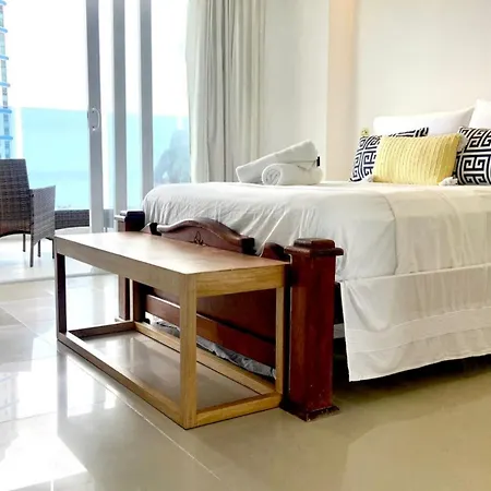 Amoblados , Cartagena, El Laguito Apartment *